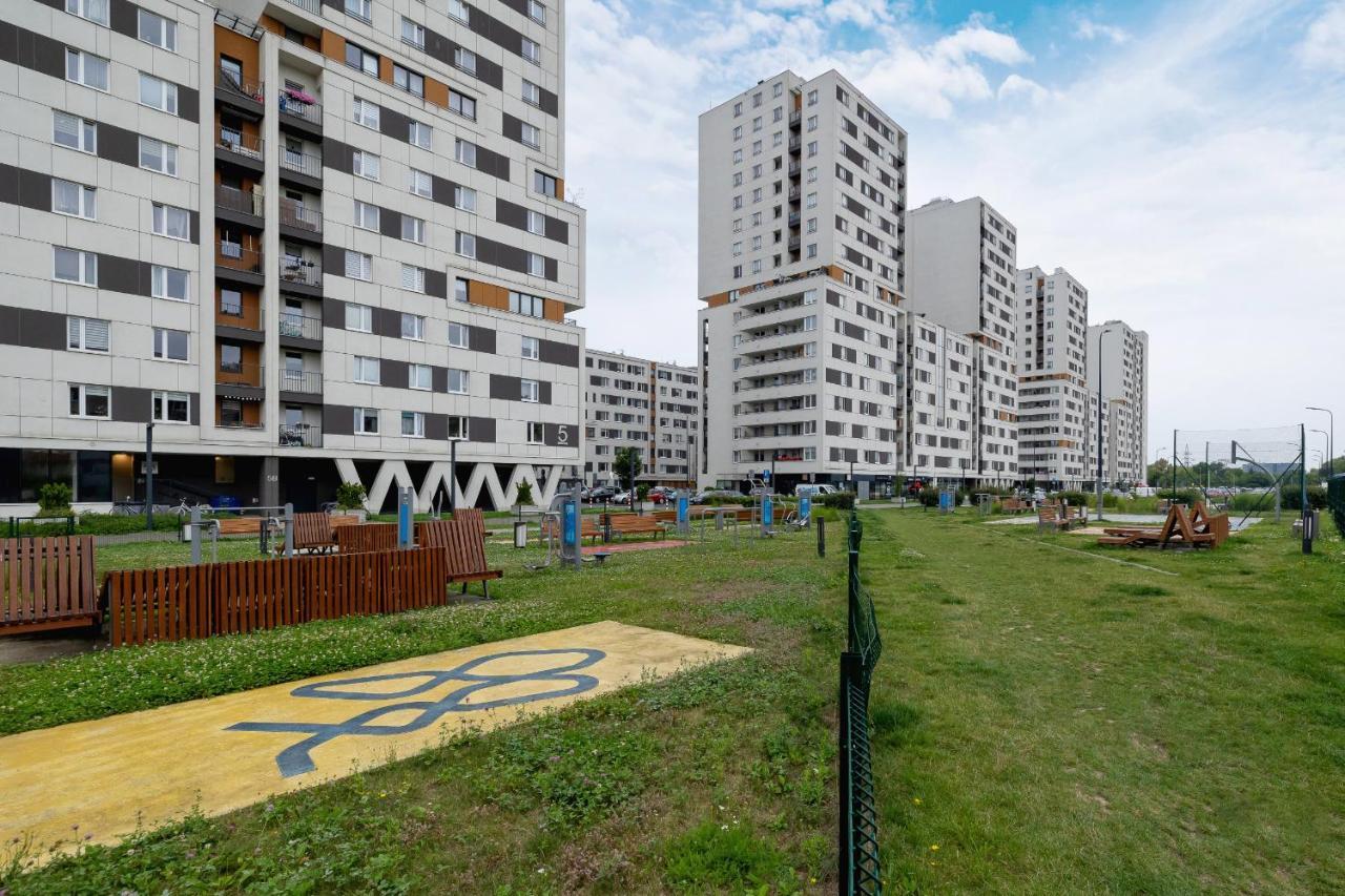 Osiedle Avia Harmonious Apartment With Balcony & Parking Cracow By Renters Prestige Kraków Exteriör bild
